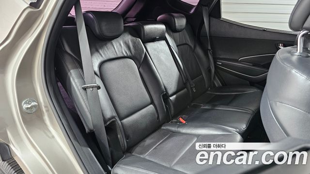 Hyundai Santafe 2016 — photo 17