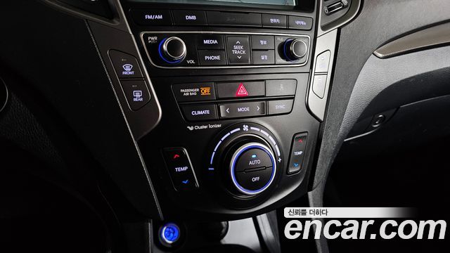 Hyundai Santafe 2016 — photo 25