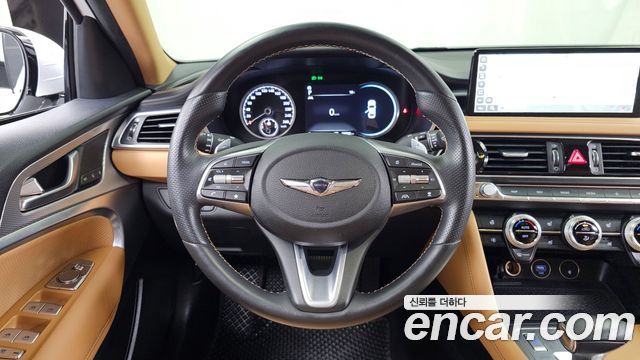 Genesis G70 2022 — photo 19