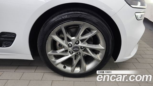 Genesis G70 2022 — photo 7