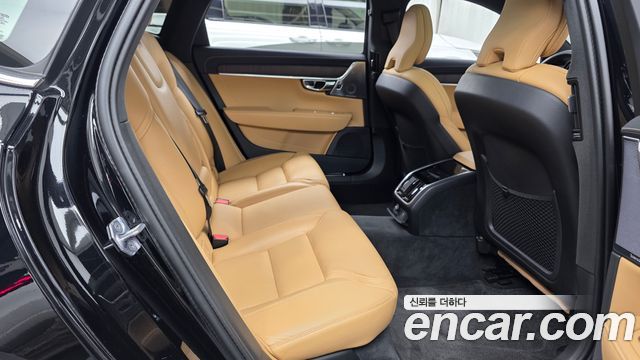 Volvo S90 2021 — photo 17