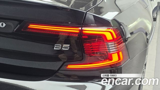 Volvo S90 2021 — photo 9