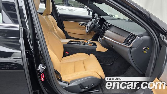 Volvo S90 2021 — photo 16