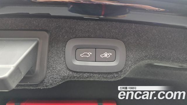 Volvo S90 2021 — photo 30