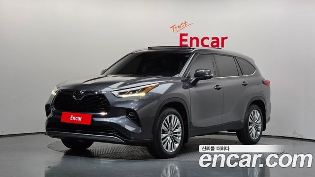 Toyota Highlander 2025 — photo 1