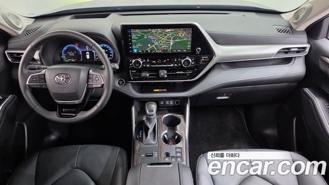 Toyota Highlander 2025 — photo 10