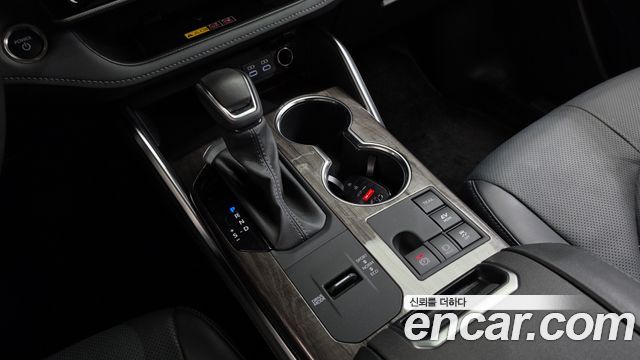 Toyota Highlander 2025 — photo 12