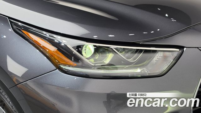 Toyota Highlander 2025 — photo 8