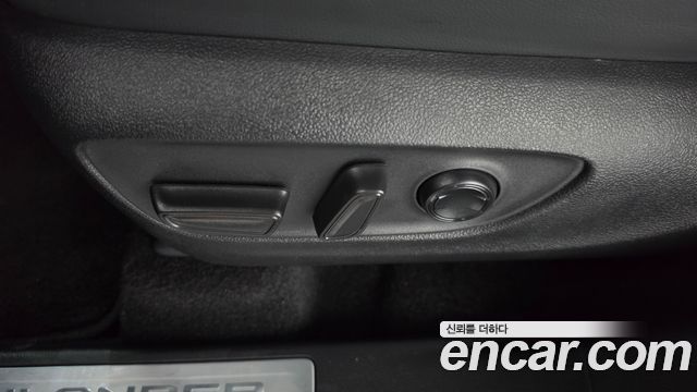 Toyota Highlander 2025 — photo 32