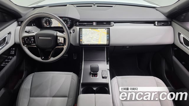 Land Rover Range Rover Velar 2026 — photo 9