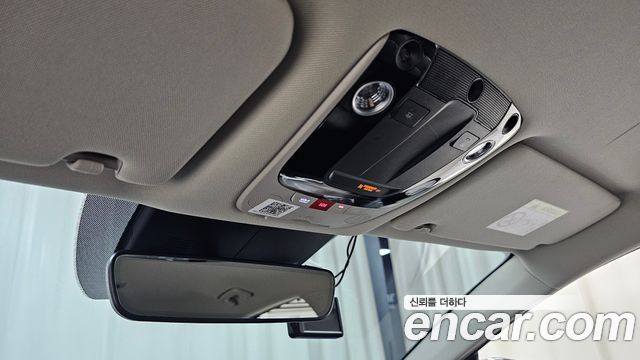 Kia K5 2023 — photo 24