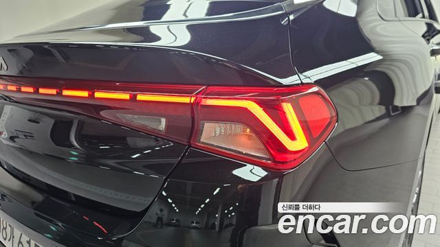 Kia K5 2023 — photo 9