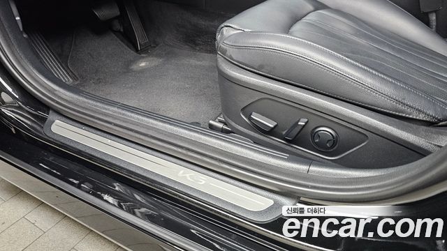 Kia K5 2023 — photo 31