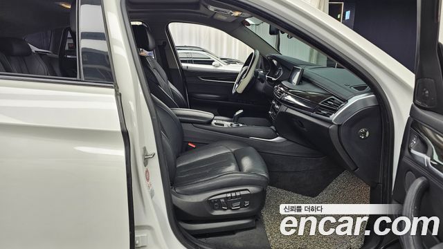 BMW X6 2015 — photo 11