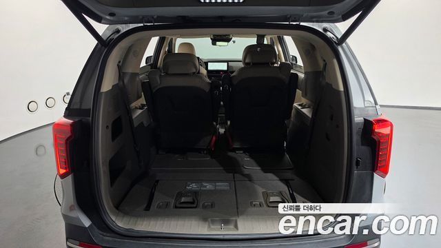 Kia Canival 2025 — photo 24