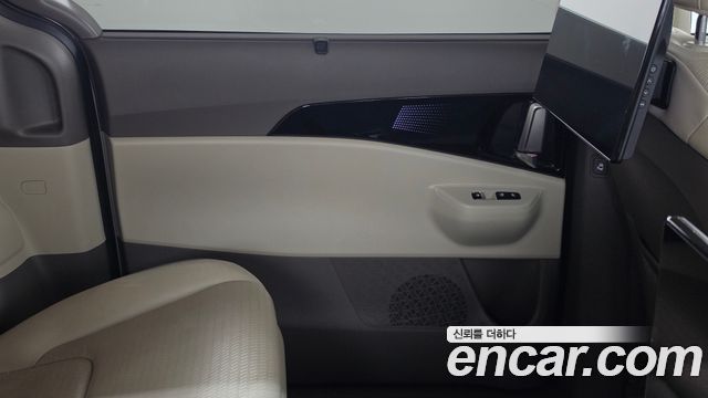 Kia Canival 2025 — photo 15