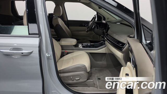 Kia Canival 2025 — photo 16