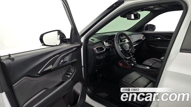 Chevrolet Korea Trailblazer 2022 — photo 10