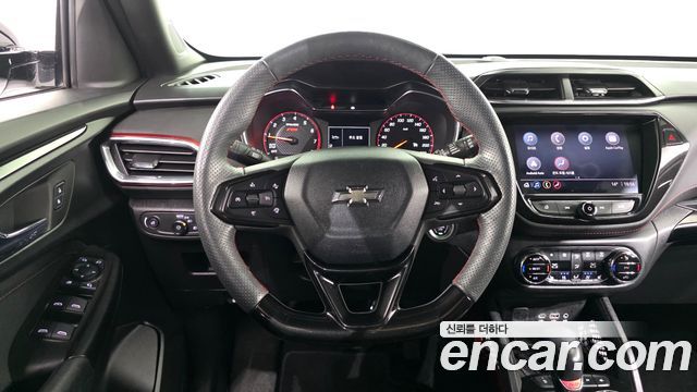 Chevrolet Korea Trailblazer 2022 — photo 12