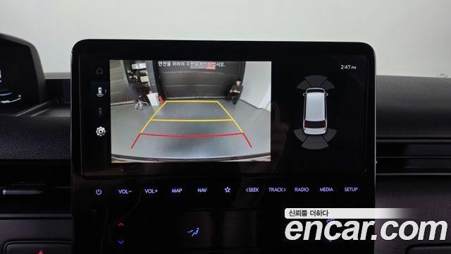 Hyundai Staria 2025 — photo 20