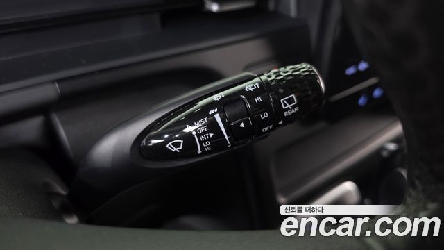 Hyundai Staria 2025 — photo 26