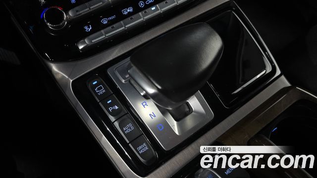 Genesis EQ900 2016 — photo 12