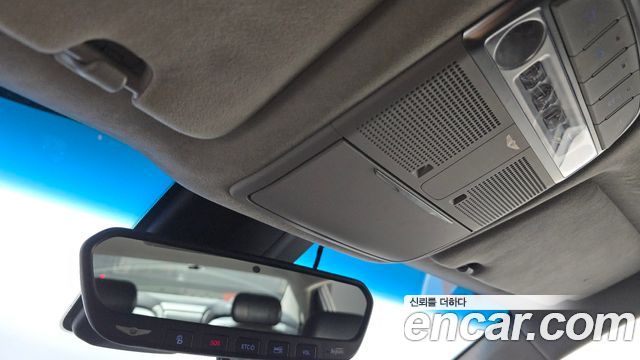 Genesis EQ900 2016 — photo 25