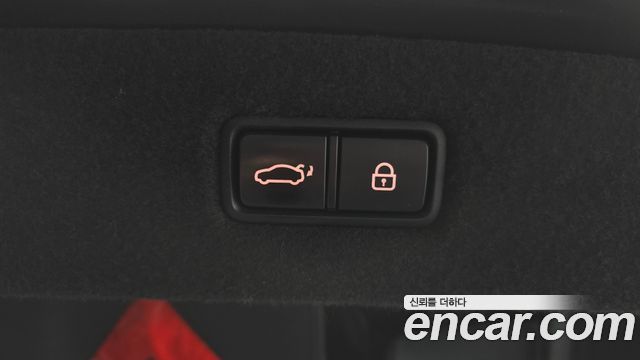 Genesis EQ900 2016 — photo 26