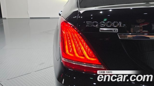 Genesis EQ900 2016 — photo 9