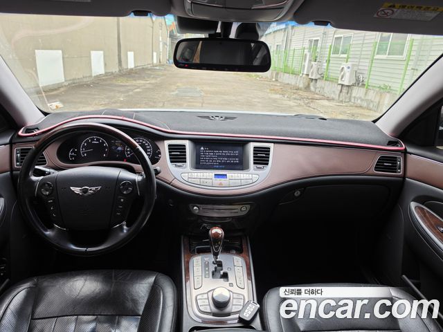 Hyundai Genesis 2010 — photo 9