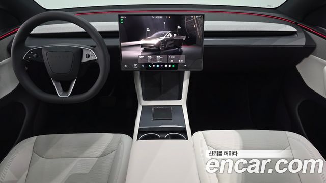 Tesla Model Y 2026 — photo 10