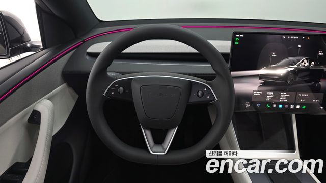 Tesla Model Y 2026 — photo 19