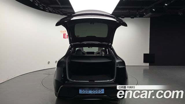 Tesla Model Y 2026 — photo 26