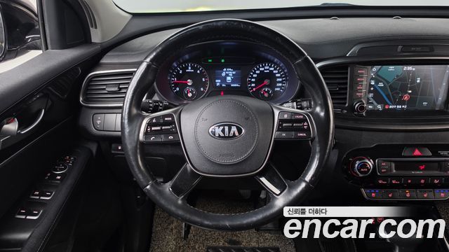 Kia Sorento 2018 — photo 18