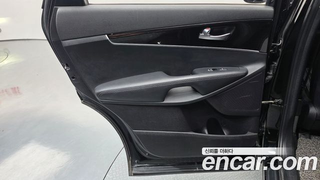Kia Sorento 2018 — photo 15