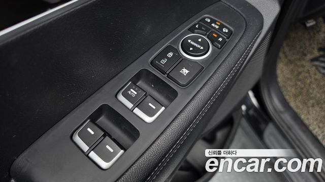 Kia Sorento 2018 — photo 27