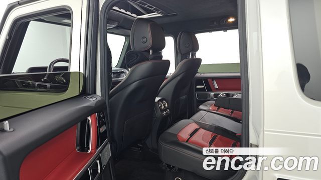 Mercedes-Benz G-Class 2019 — photo 17