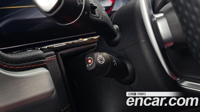 Mercedes-Benz G-Class 2019 — photo 26