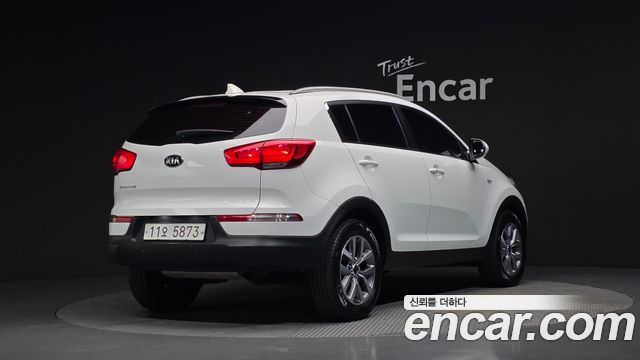 Kia Sportage 2016 — photo 2