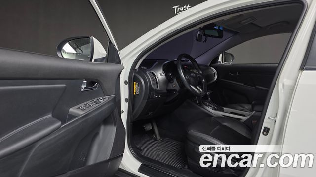 Kia Sportage 2016 — photo 10