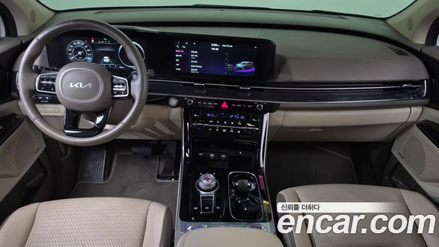 Kia Canival 2023 — photo 10