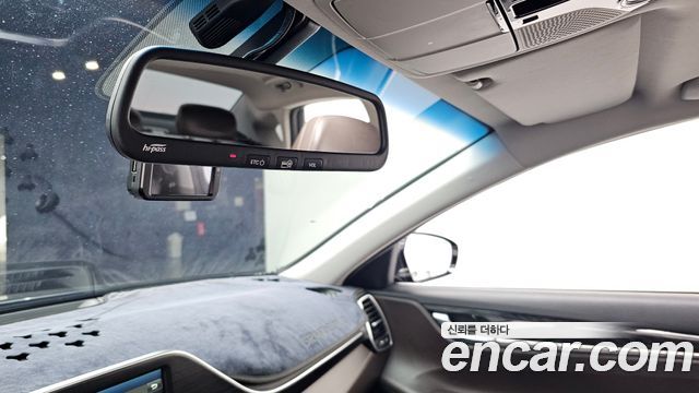Hyundai Grandeur 2018 — photo 24