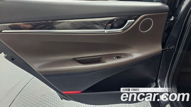 Hyundai Grandeur 2018 — photo 15