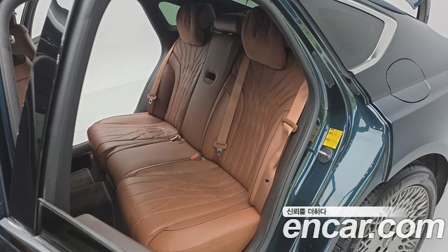 Genesis G80 2023 — photo 15