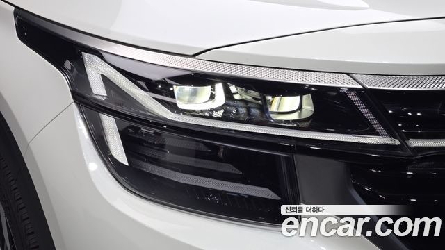 Kia Seltos 2024 — photo 8