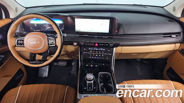 Kia Canival 2023 — photo 7
