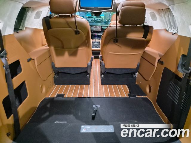 Kia Canival 2023 — photo 19