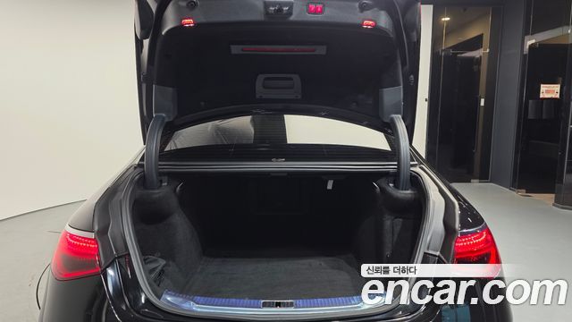 Mercedes-Benz S-Class 2021 — photo 26