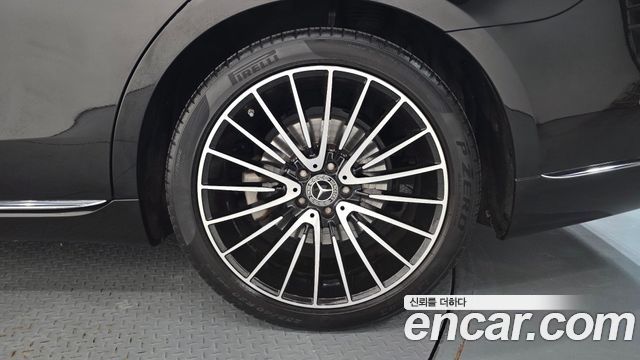 Mercedes-Benz S-Class 2021 — photo 7