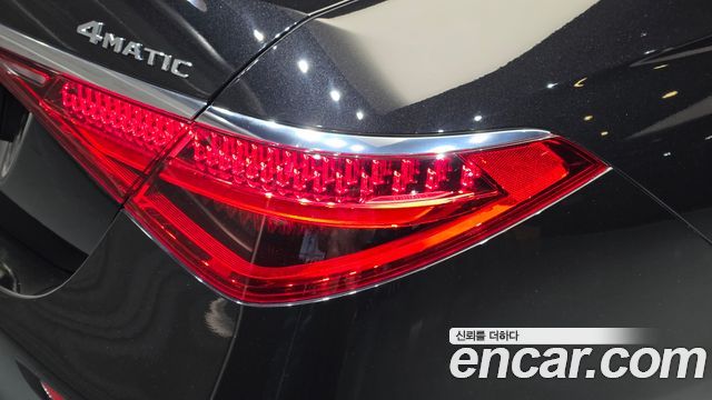 Mercedes-Benz S-Class 2021 — photo 9
